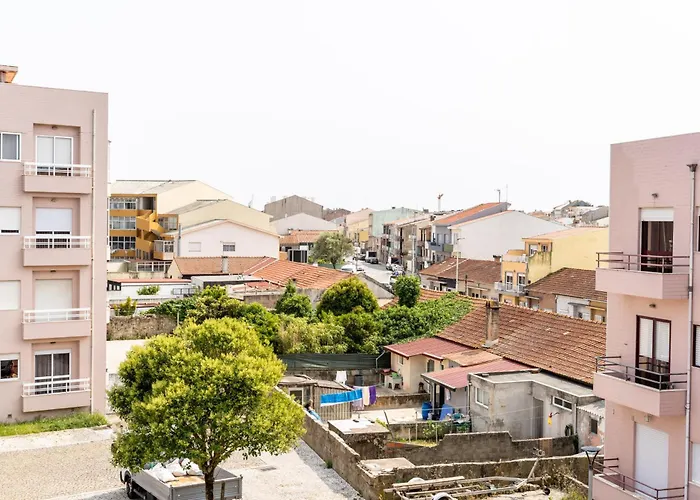 Hideaway By House And People Vila do Conde