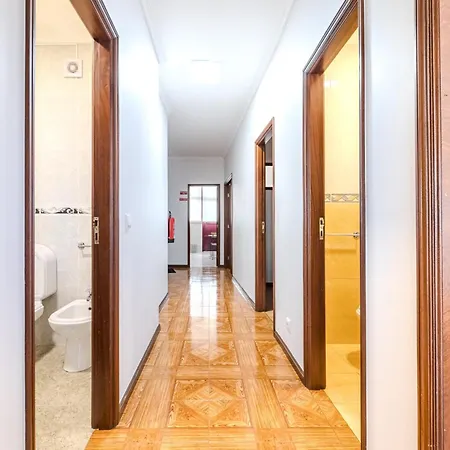 Hideaway By House And People Vila do Conde